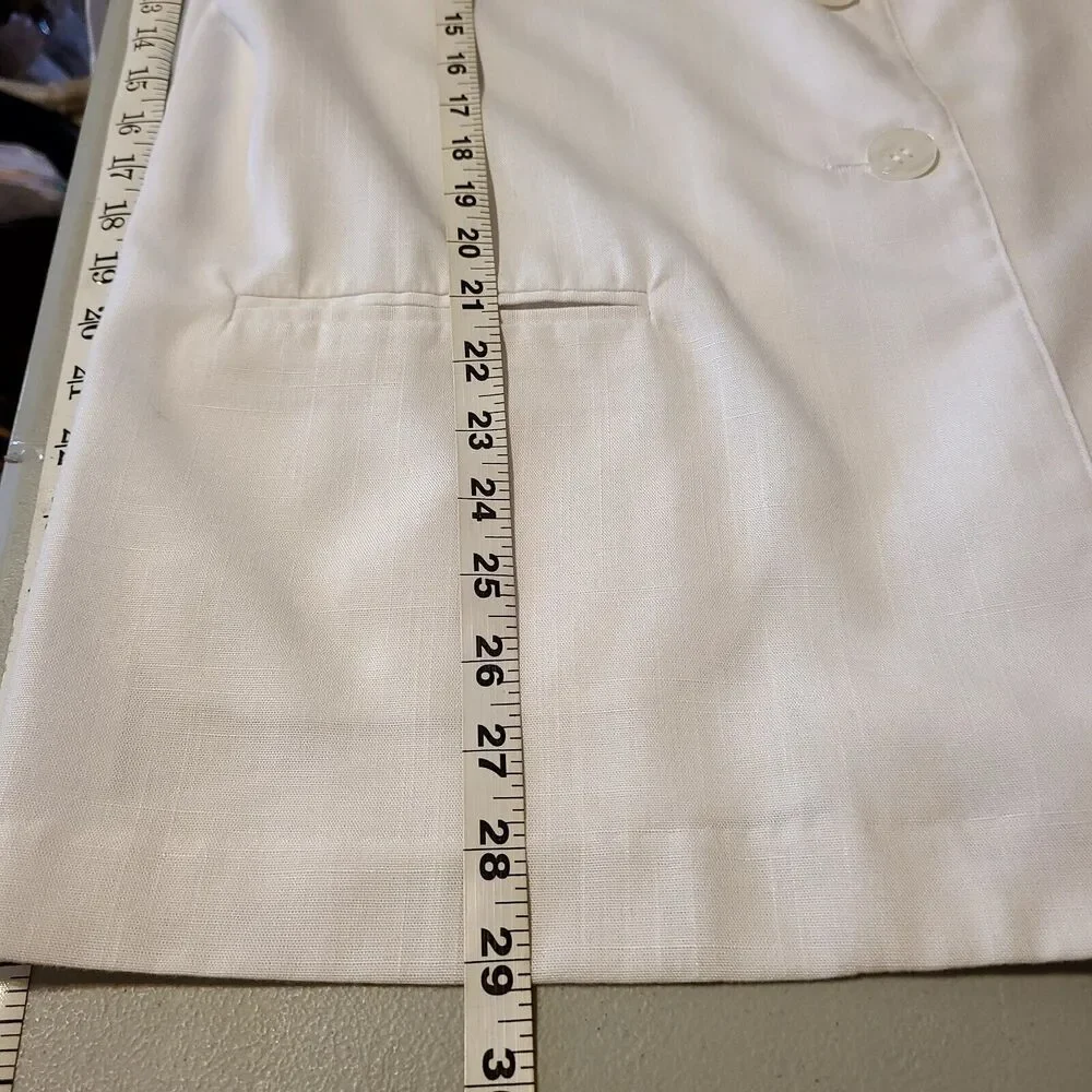 Sag Harbor Womens Blazer Vintage White Pockets‎ Shoulder Pads Size 16 Petite